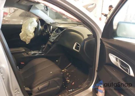 2016 Chevrolet Equinox Ls z USA, uszkodzony, nr VIN 2GNALBEK3G6322299